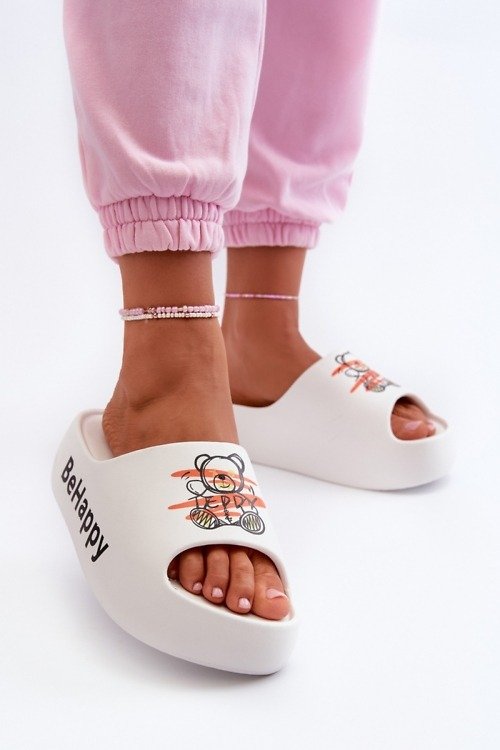 Clacquettes – Step in style