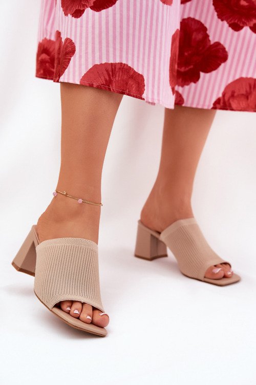 Clacquettes – Step in style