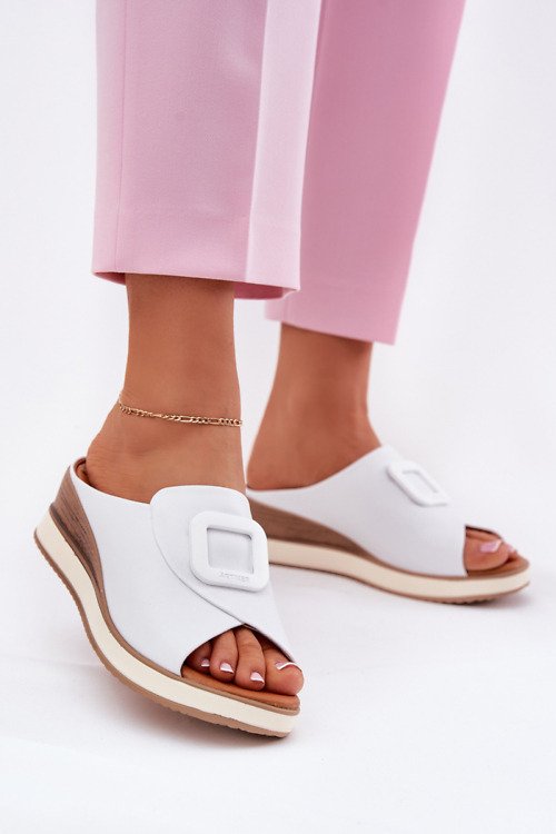 Clacquettes Step in style