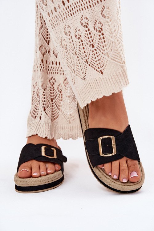 Clacquettes – Step in style